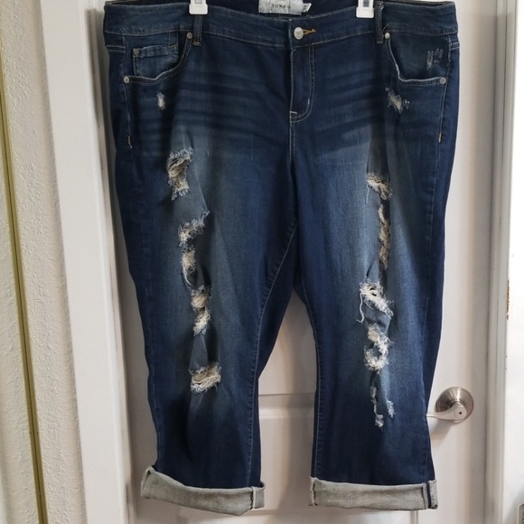 torrid Denim - Ladies Torrid distressed Boyfriend crop jeans